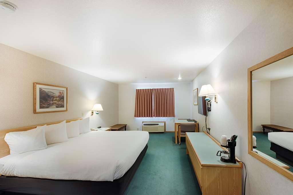 Third Street Inn McCall Room photo